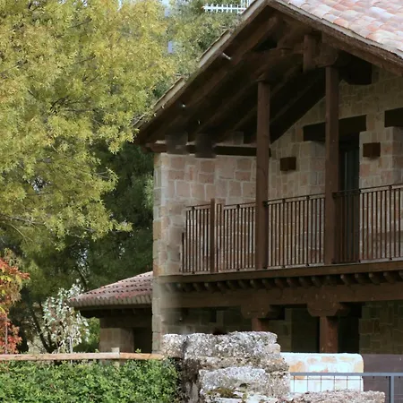 El Hogar Del Fresno Premium, 4 Estrellas *
