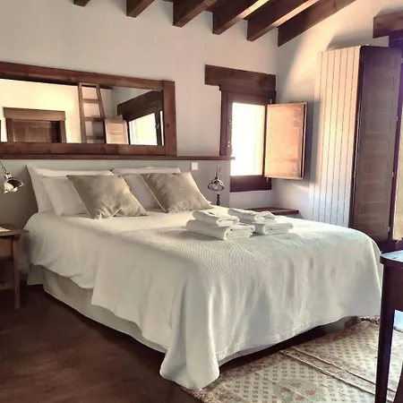 El Hogar El Fresno Premium, 4 Canicosa