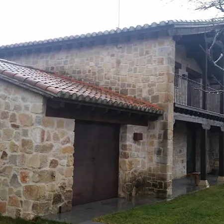 El Hogar El Fresno Premium, 4 * Canicosa